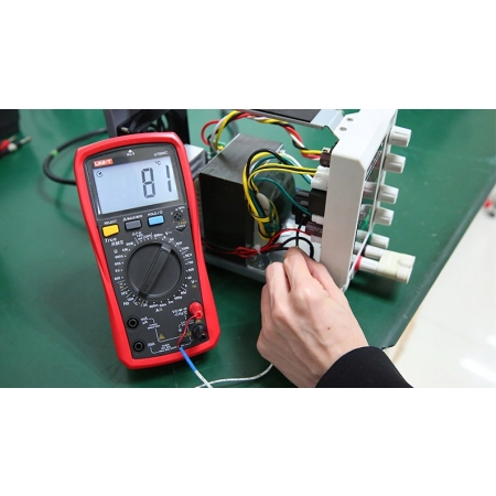 MIERNIK UNIWERSALNY NAPIĘCIA PRĄDU MULTIMETR UNI-T UNIT WOLTOMIERZ UT890D+